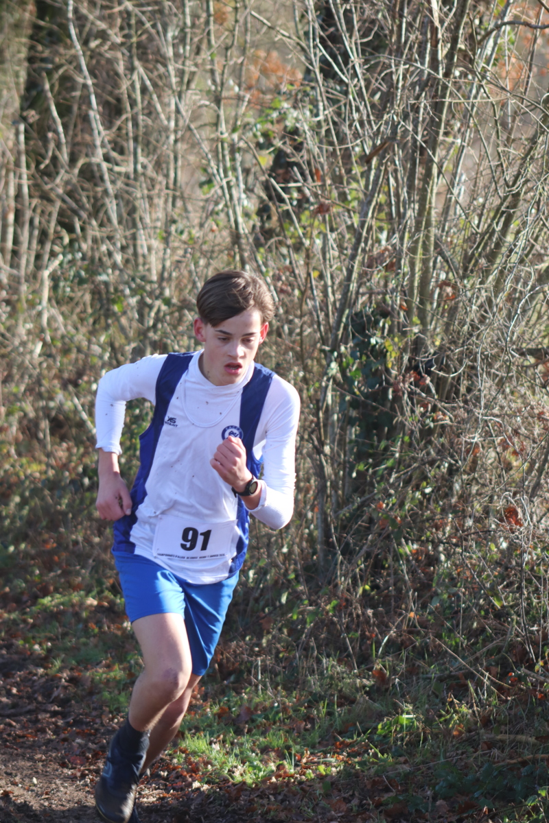 3 Titres individuels et 1 titre par équipe aux départementaux de cross