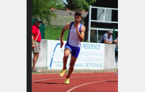 Gaétan qualifié au France sur 100m et 200m
