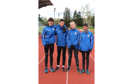 4 jeunes du club en stage au CREPS de vichy