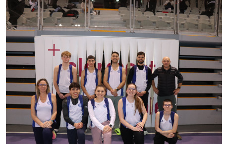 Les meetings et les qualifications s'enchaînent en salle